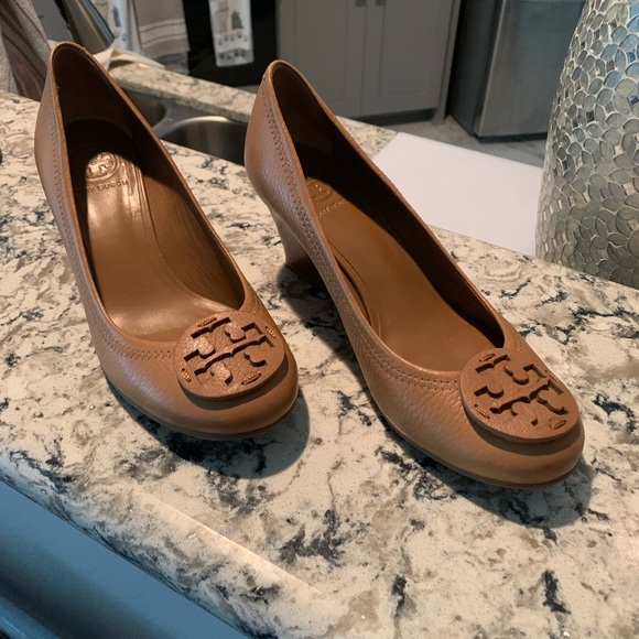 Tory Burch Women Shoes 👠- Size : 7.5 - Picture 1 of 8